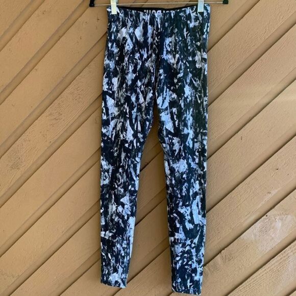 Nike Black, Grey & White Leggings - Picture 1 of 5